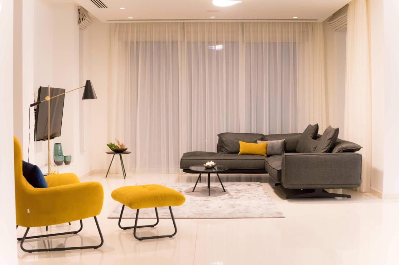 Sea Pearl Beachfront Villas - Breeze Aya Napa Dış mekan fotoğraf